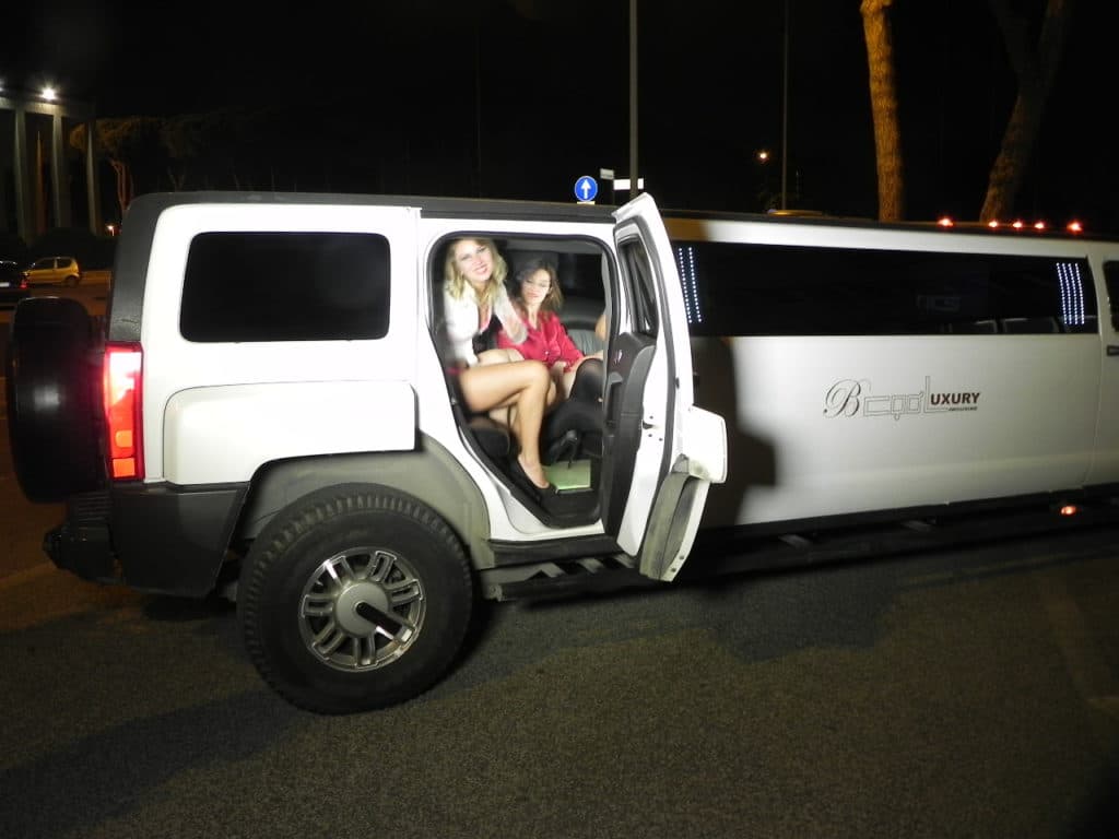 Alla Grande Flaminio Maphia Hummer Limousine