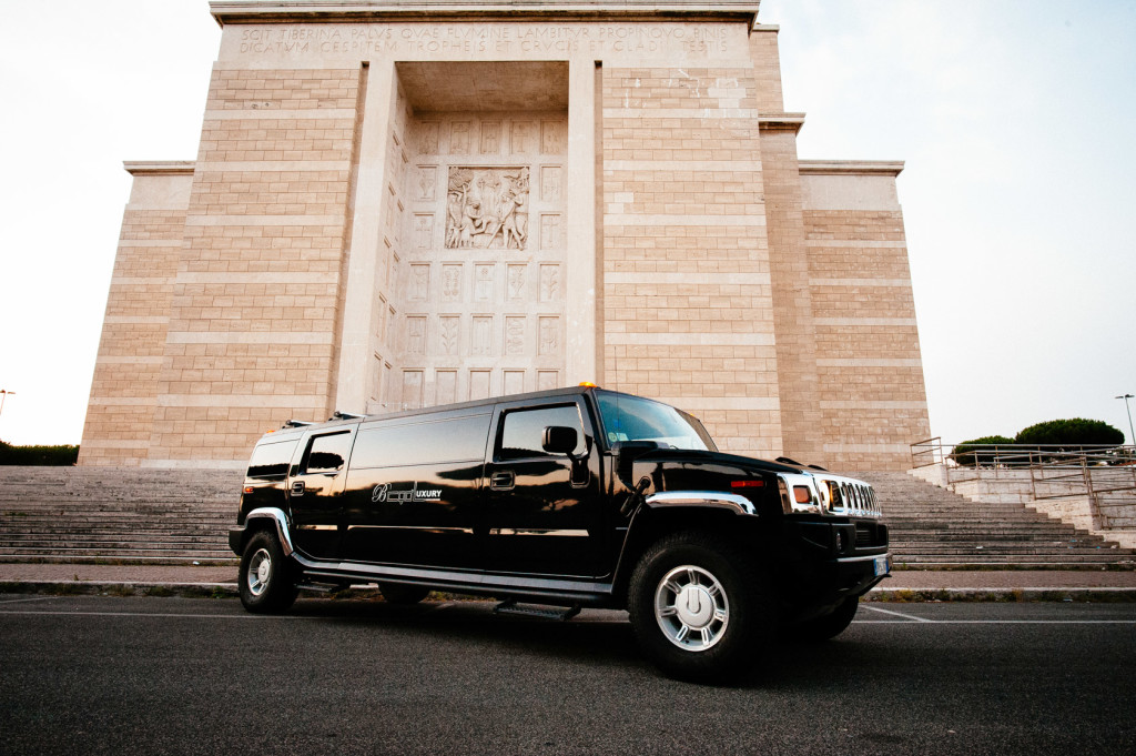 Hummer Limousine H2