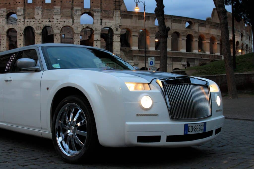 limousine al colosseo